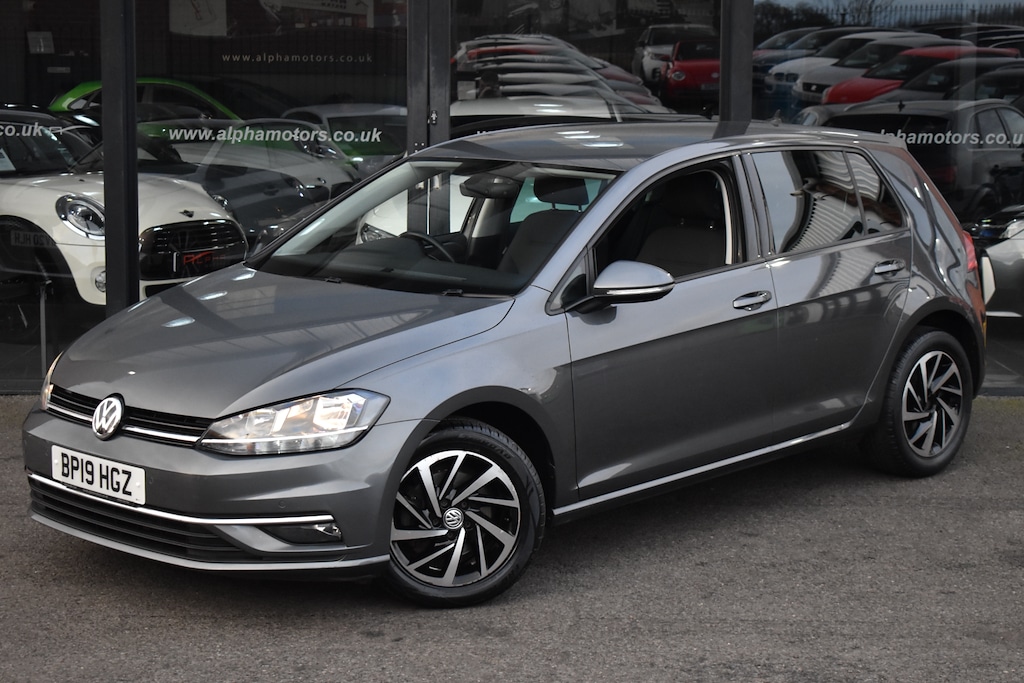 Used Volkswagen Golf 2019 for sale - 77307911: Photo 6