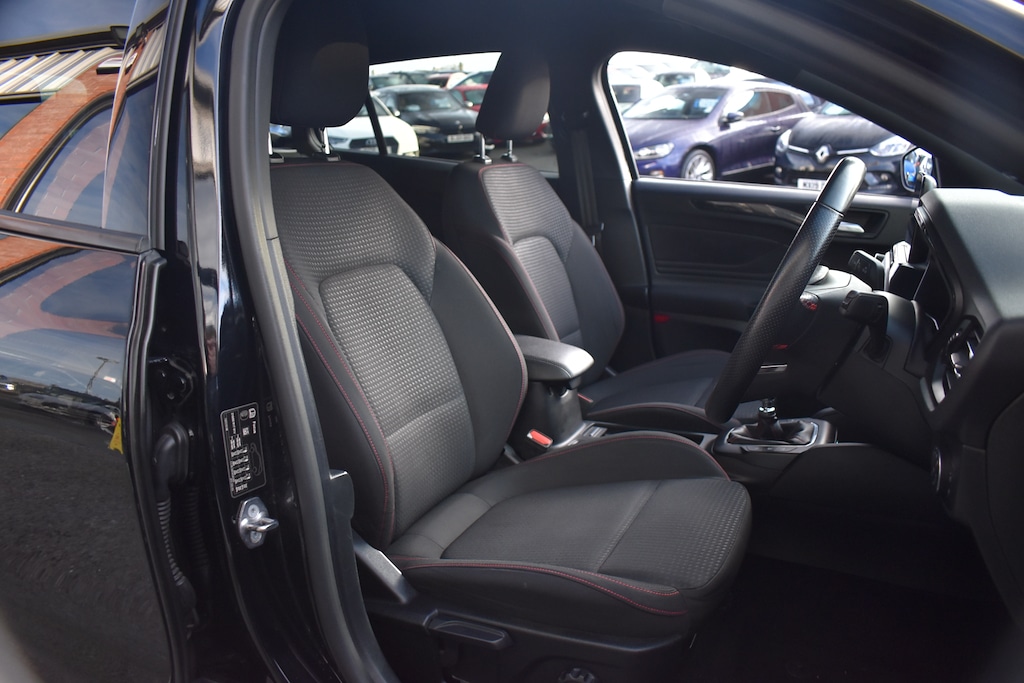 Used Ford Focus 2019 for sale - 77198536: Photo 9