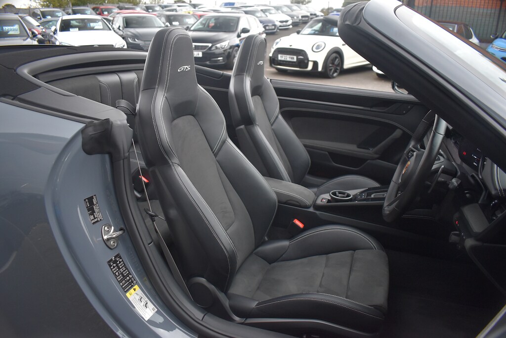 Used Porsche 911 2023 for sale - 75934903: Photo 8
