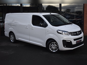 Vauxhall Vivaro feature image