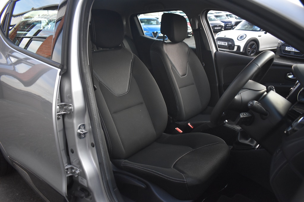 Used Renault Clio 2026 for sale - 78094883: Photo 9