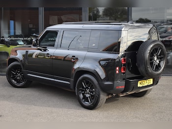 Used Land Rover Defender 2021 for sale - 78286624: Photo