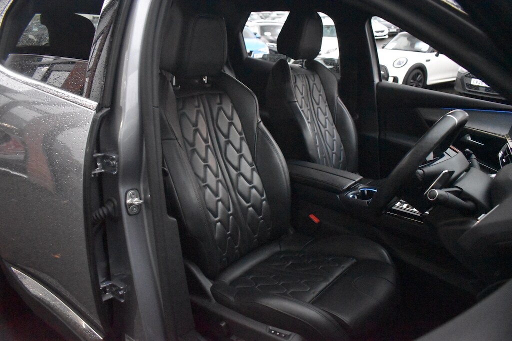 Used Peugeot 3008 2022 for sale - 76862005: Photo 8