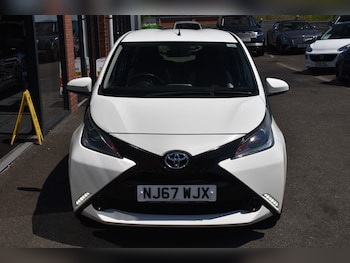 Used Toyota AYGO 2017 for sale - 79421170: Photo