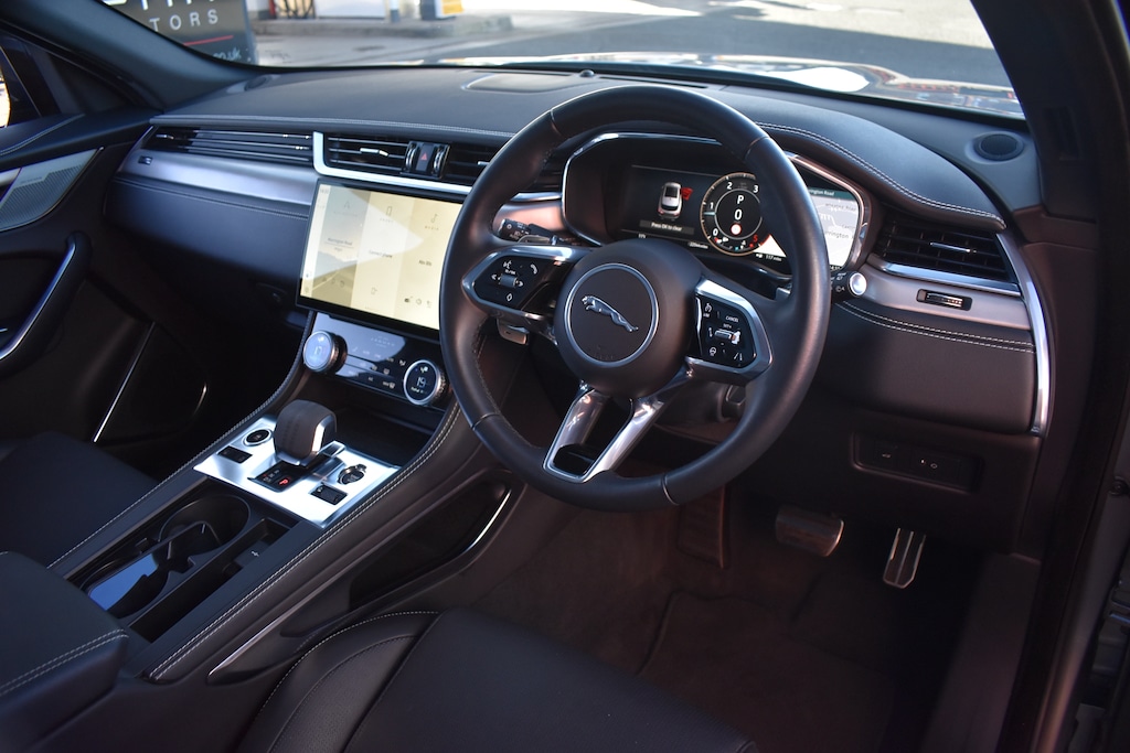 Used Jaguar F-Pace 2023 for sale - 77740331: Photo 10