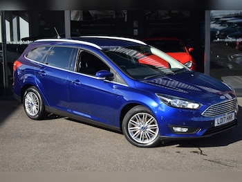 Used Ford Focus 2017 for sale - 77890210: Photo