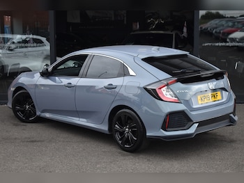 Used Honda Civic 2019 for sale - 78925457: Photo