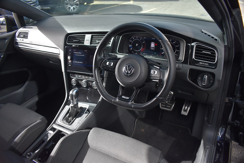 Used Volkswagen Golf 2018 for sale - 77848337: Photo 10