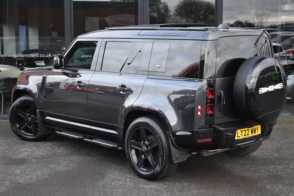 Used Land Rover Defender 2022 for sale - 77532441: Photo 2