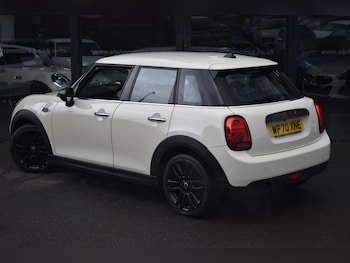 Used MINI Hatch 2020 for sale - 76557101: Photo