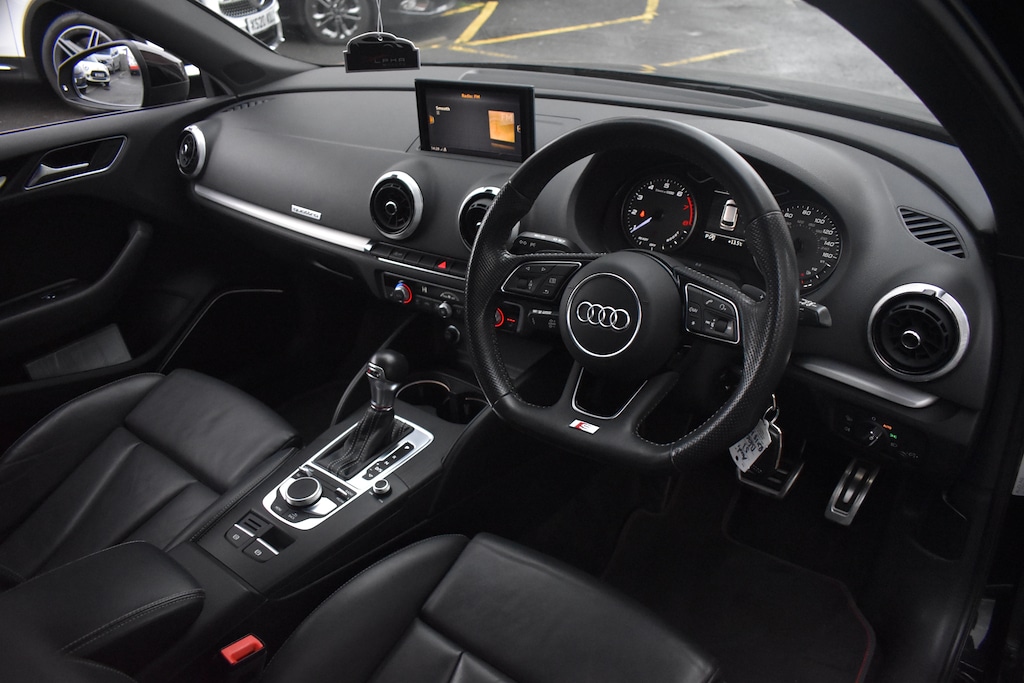 Used Audi A3 2018 for sale - 76544647: Photo 9