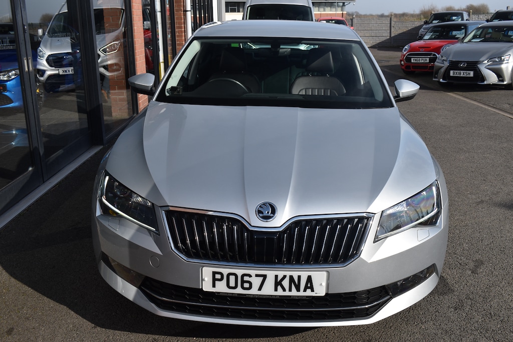 Used Skoda Superb 2017 for sale - 76948706: Photo 3