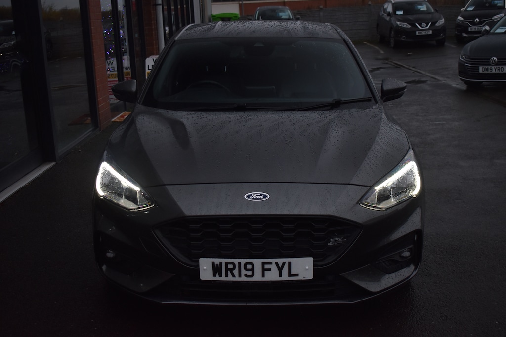 Used Ford Focus 2019 for sale - 76835089: Photo 3