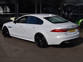 Used Jaguar XF 2016 for sale - 78596632: Photo