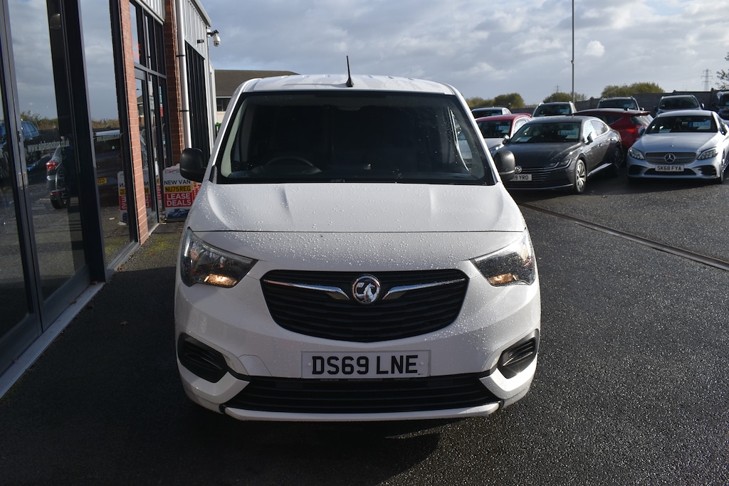 Used Vauxhall Combo 2019 for sale - 76404952: Photo 3
