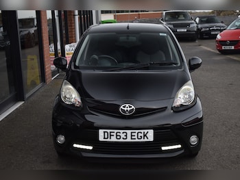 Used Toyota AYGO 2013 for sale - 77995400: Photo