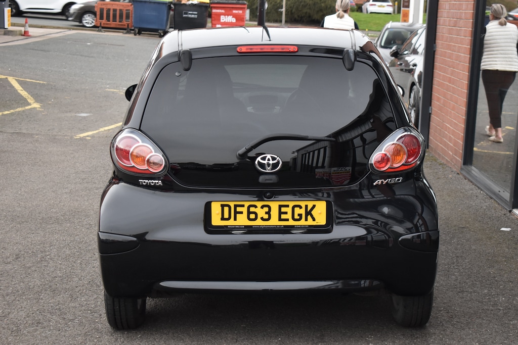 Used Toyota AYGO 2013 for sale - 77995400: Photo 8