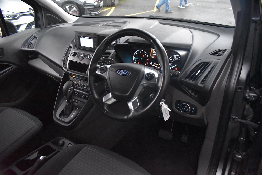 Used Ford Tourneo Connect 2020 for sale - 77641053: Photo 10