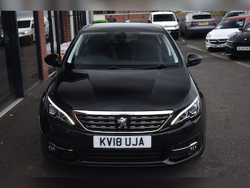 Used Peugeot 308 2018 for sale - 76196208: Photo 3