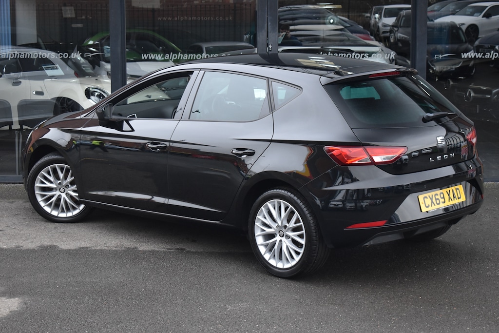 Used SEAT Leon 2019 for sale - 77653354: Photo 2