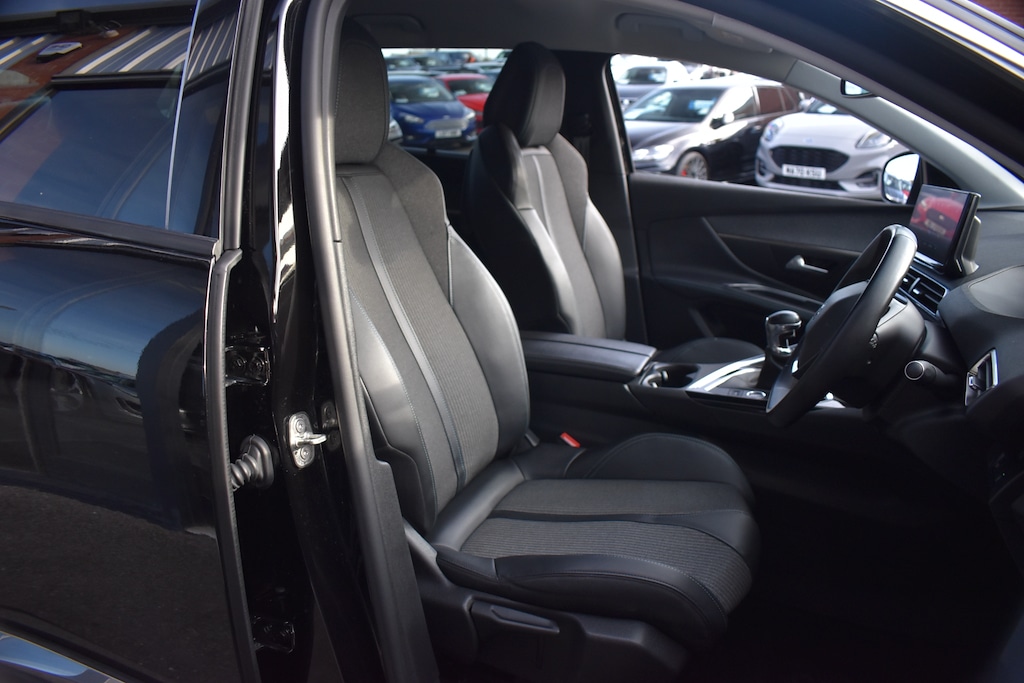 Used Peugeot 5008 2021 for sale - 77942508: Photo 9