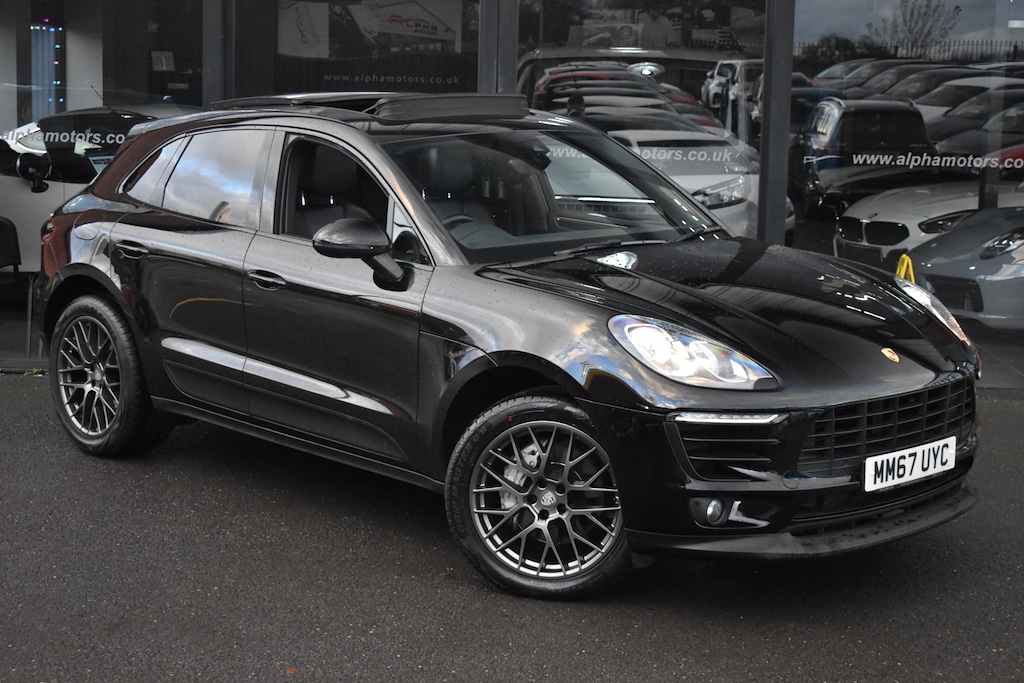 Used Porsche Macan 2018 for sale - 76882118: Photo 1