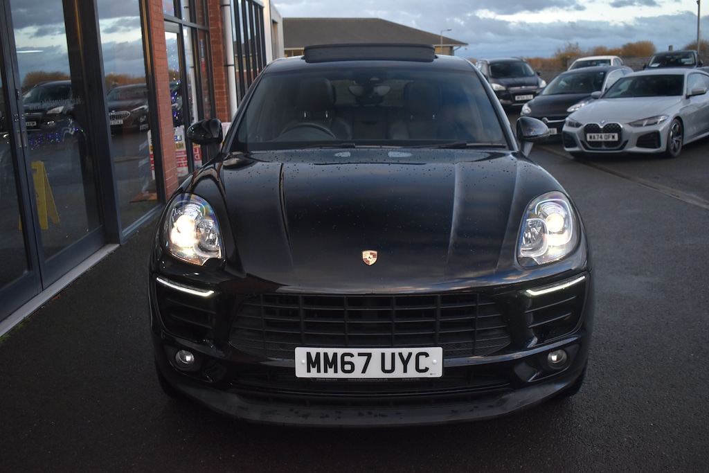 Used Porsche Macan 2018 for sale - 76882118: Photo 3