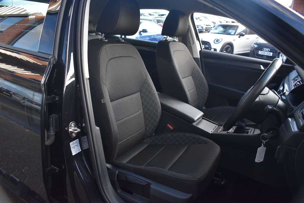 Used Skoda Superb 2019 for sale - 76540208: Photo 8