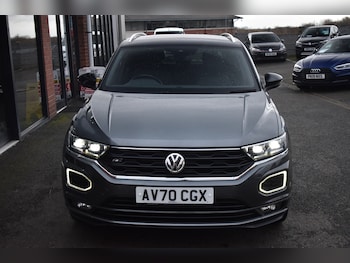 Used Volkswagen T-Roc 2020 for sale - 77393638: Photo