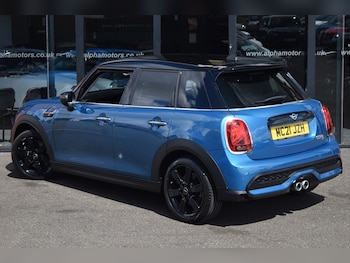 Used MINI Hatch 2021 for sale - 79397243: Photo