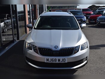 Used Skoda Octavia 2018 for sale - 78405727: Photo
