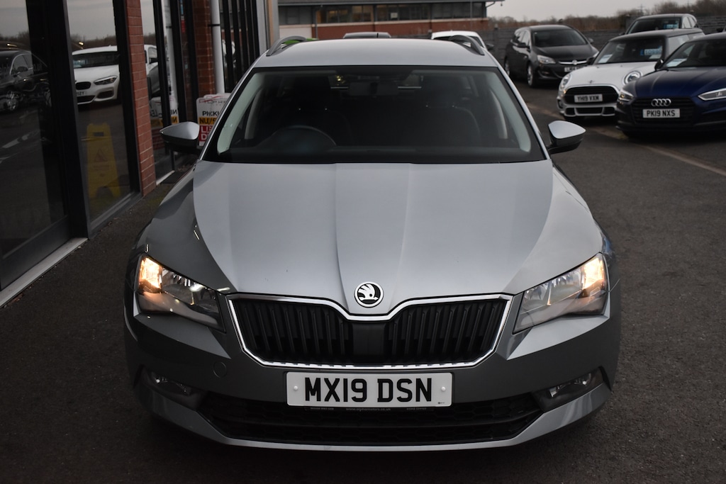 Used Skoda Superb 2019 for sale - 77333453: Photo 3