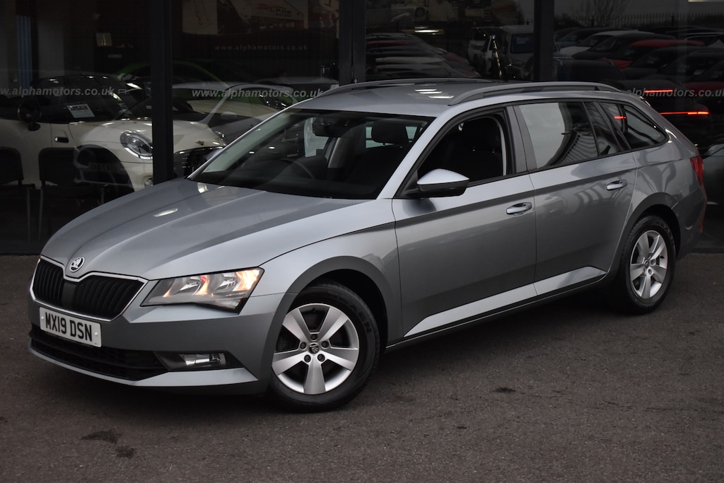 Used Skoda Superb 2019 for sale - 77333453: Photo 6