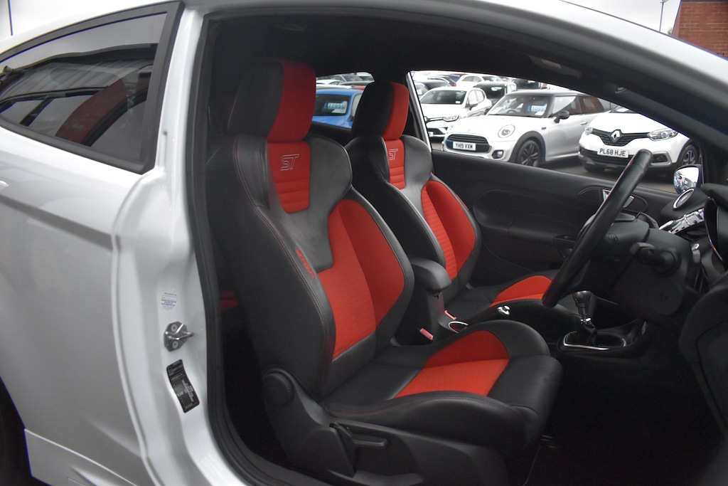 Used Ford Fiesta 2017 for sale - 77420696: Photo 9