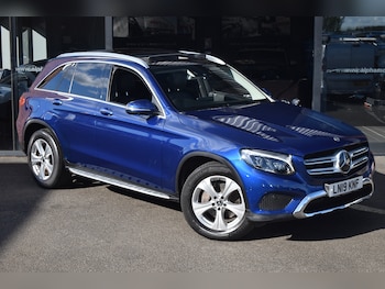 Used Mercedes-Benz GLC 2019 for sale - 76034069: Photo