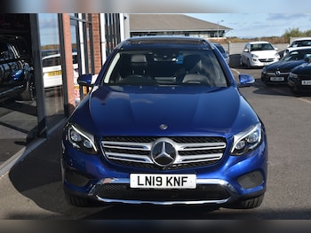 Used Mercedes-Benz GLC 2019 for sale - 76034069: Photo