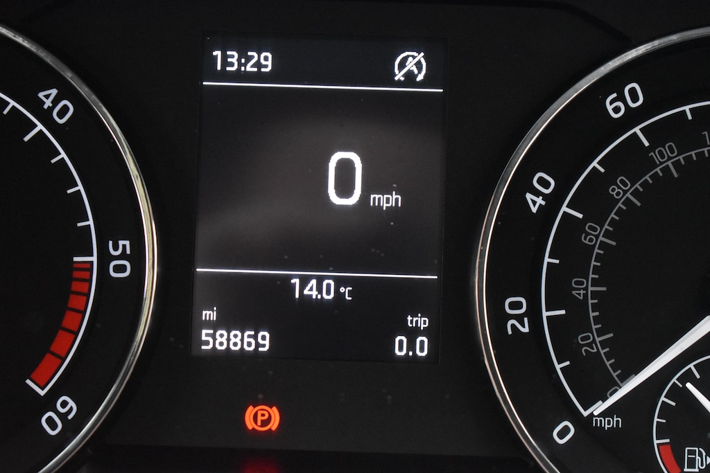 Used Skoda Superb 2019 for sale - 76540182: Photo 10