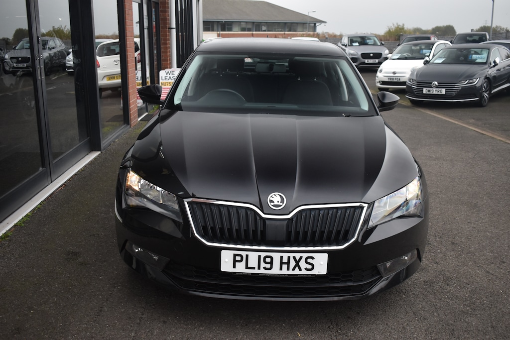 Used Skoda Superb 2019 for sale - 76540182: Photo 3