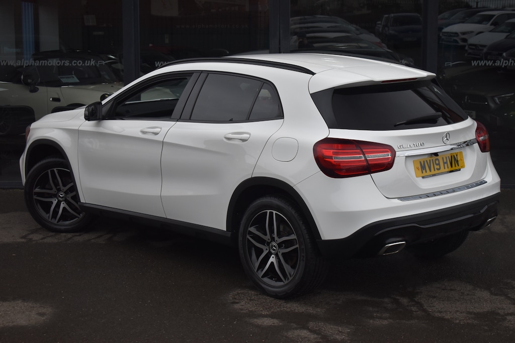 Used Mercedes-Benz GLA 2019 for sale - 77778862: Photo 2