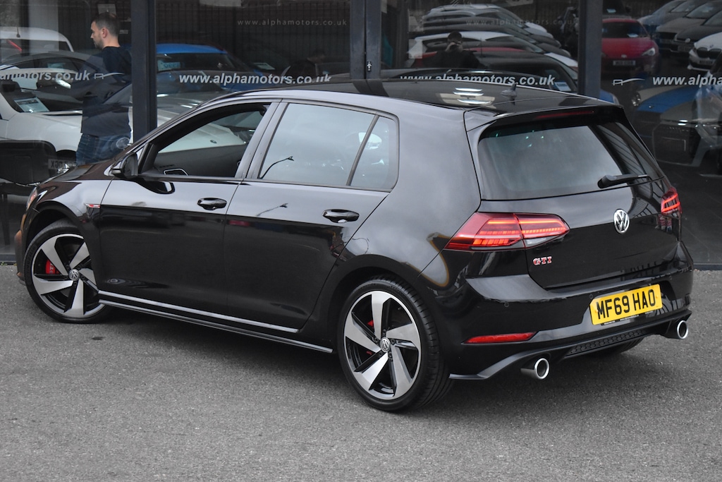 Used Volkswagen Golf 2019 for sale - 76297767: Photo 2