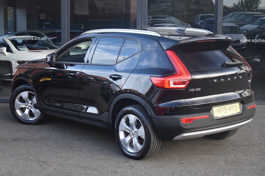 Used Volvo XC40 2019 for sale - 76146335: Photo 2