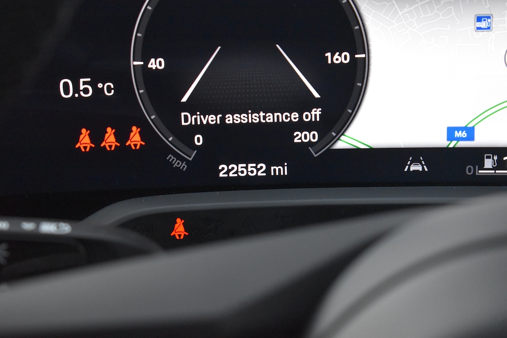 Used Porsche Taycan 2023 for sale - 77326590: Photo 10