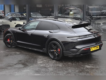 Used Porsche Taycan 2023 for sale - 77326590: Photo