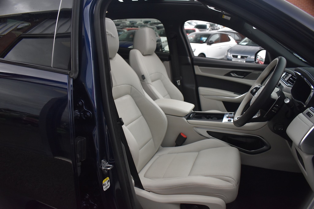 Used Jaguar F-Pace 2023 for sale - 77679109: Photo 9