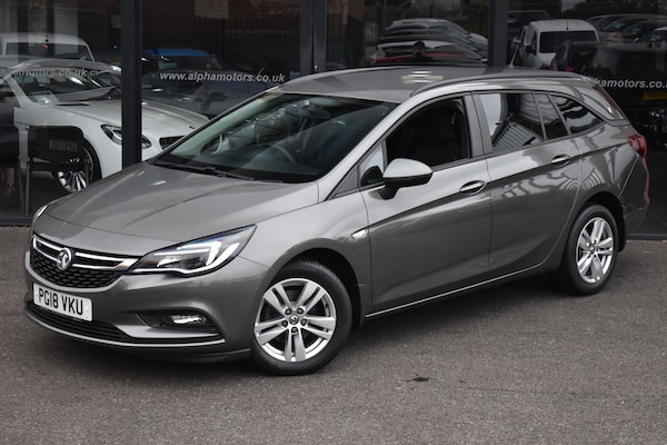 Used Vauxhall Astra 2018 for sale - 76290143: Photo 5