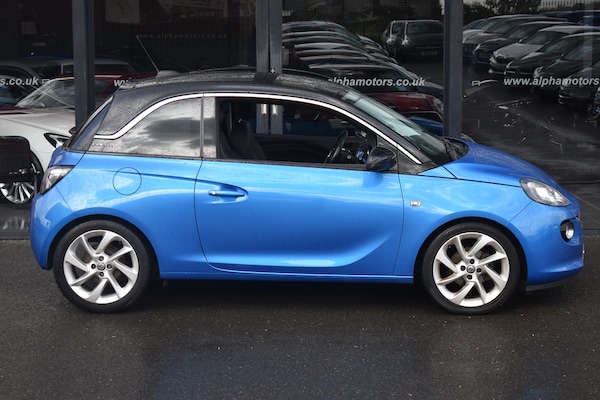Used Vauxhall ADAM 2016 for sale - 76161678: Photo 2