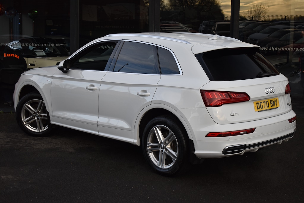 Used Audi Q5 2020 for sale - 76954689: Photo 2