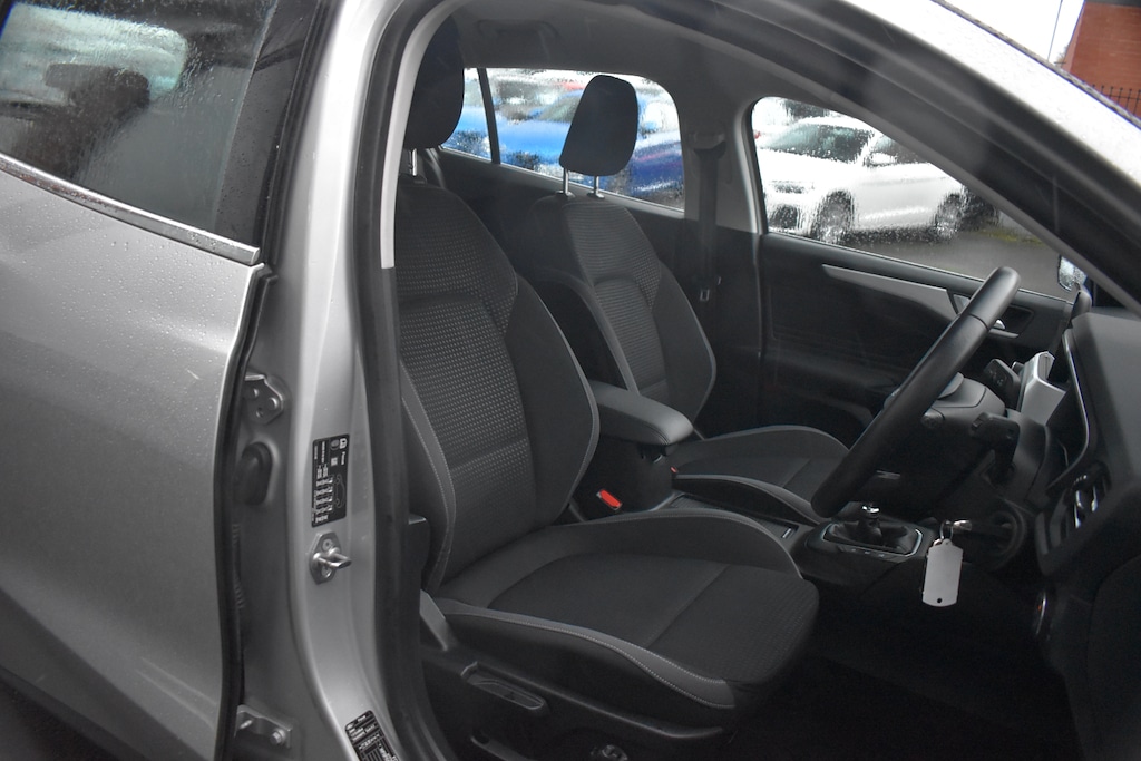 Used Ford Focus 2025 for sale - 76766579: Photo 9