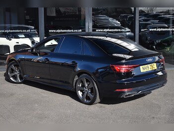 Used Audi A4 2019 for sale - 77740333: Photo