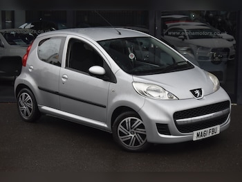 2011 - 1.0 12V Urban Hatchback 5dr Petrol Manual Euro 5 (68 ps)